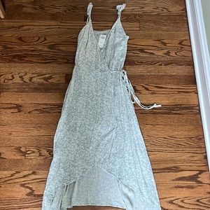 Abercrombie & Fitch Ruffle Hem Wrap Dress